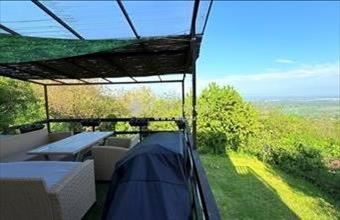 Eladó Szentendrei családi ház hirdetés (27743673)