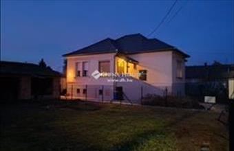 Eladó Ceglédi családi ház hirdetés (15339397)