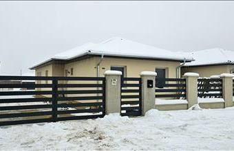 Eladó Helvéciai családi ház hirdetés (44384945)