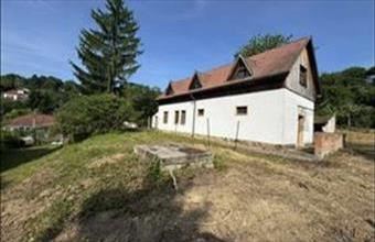 Eladó Solymári családi ház hirdetés (35123983)