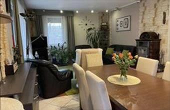 Eladó Pilisvörösvári családi ház hirdetés (77523325)