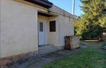 Eladó Pilisvörösvári családi ház hirdetés (82867378)