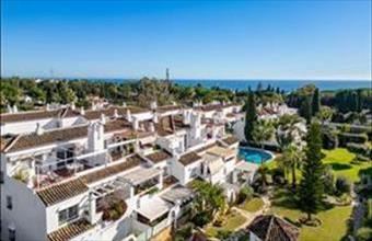 Eladó Spanyolországi tégla lakás hirdetés (93433232)