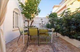 Eladó Spanyolországi sorház hirdetés (74269822)