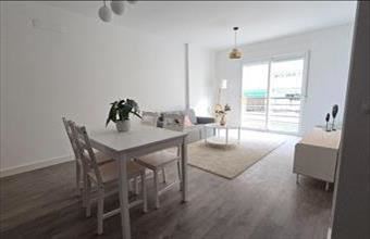 Eladó Spanyolországi tégla lakás hirdetés (94569744)