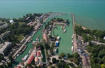 Eladó Siófoki tégla lakás hirdetés (25364947)