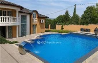 Eladó Budapest III. kerületi családi ház hirdetés (77274643)