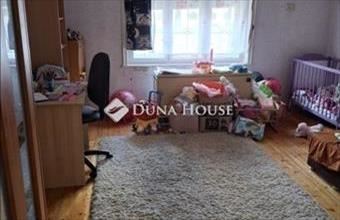 Eladó Tápiószecsői családi ház hirdetés (27518883)