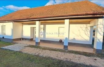 Eladó Tápiószentmártoni családi ház hirdetés (43275494)