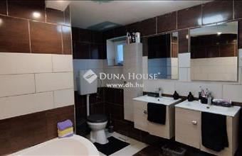 Eladó Tápiószecsői családi ház hirdetés (47994387)