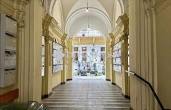 Eladó Budapest VI. kerületi tégla lakás hirdetés (39847745)