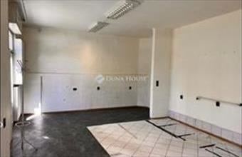 Eladó Budapest X. kerületi üzlethelyiség utcafronton hirdetés (37399647)