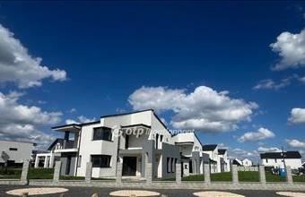 Eladó Velencei sorház hirdetés (34939717)