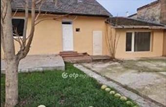 Eladó Budapest XX. kerületi tégla lakás hirdetés (75373679)