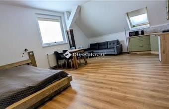 Eladó Balatonszárszói tégla lakás hirdetés (59342844)