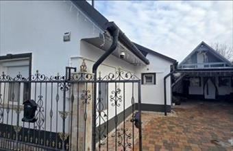 Eladó Kiskunlacházai családi ház hirdetés (77972366)