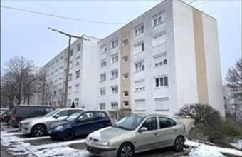 Eladó Szekszárdi egyéb lakás hirdetés (47746339)