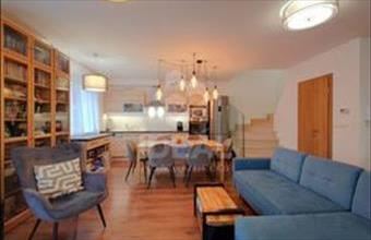 Eladó Győri sorház hirdetés (32473324)