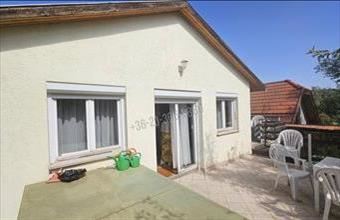 Eladó Budakeszi családi ház hirdetés (84142857)