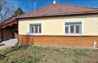 Eladó Gödöllői családi ház hirdetés (49349574)