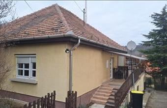 Eladó Gödöllői családi ház hirdetés (73653672)