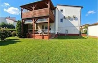 Eladó Pécsi tégla lakás hirdetés (37382371)