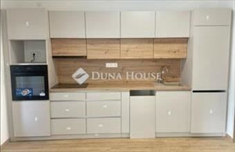 Eladó Pécsi tégla lakás hirdetés (17555896)