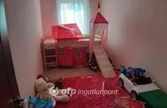 Eladó Szigethalomi családi ház hirdetés (49524599)