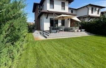 Eladó Sződligeti ikerház hirdetés (36425597)