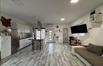 Eladó Mogyoródi családi ház hirdetés (54941365)