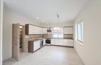 Eladó Budapest XVI. kerületi családi ház hirdetés (63632652)