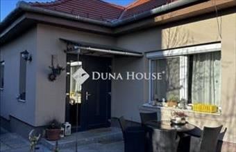 Eladó Veszprémi tégla lakás hirdetés (63395684)