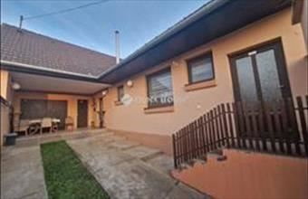 Eladó Madarasi családi ház hirdetés (44925643)