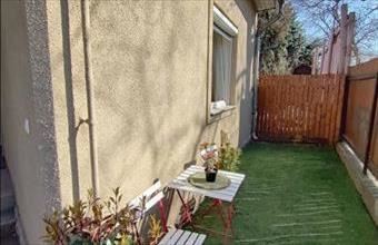 Eladó Budapest III. kerületi családi ház hirdetés (77336672)