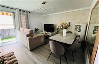 Eladó Spanyolországi tégla lakás hirdetés (32432199)