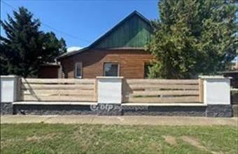 Eladó Tiszafüredi családi ház hirdetés (48244641)