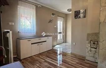 Eladó Nagykőrösi családi ház hirdetés (94533147)