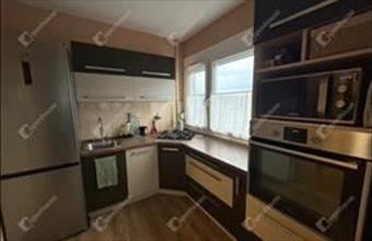 Eladó Zalaegerszegi csúsztatott zsalus lakás hirdetés (54973735)