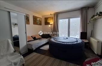 Eladó Váckisújfalui családi ház hirdetés (76163498)