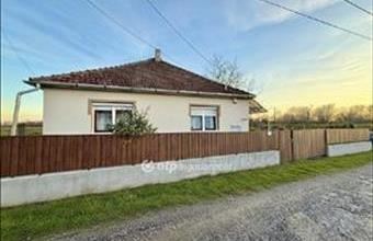 Eladó Bőcsi családi ház hirdetés (45393813)