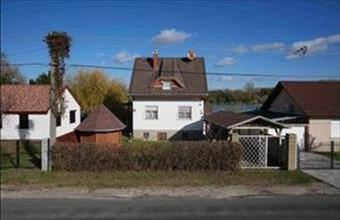 Eladó Szigetbecsei hétvégi ház hirdetés (24933348)