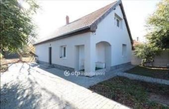 Eladó Ráckevei családi ház hirdetés (24579374)