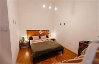 Eladó Budapest VI. kerületi tégla lakás hirdetés (74623733)