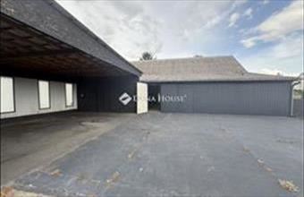 Eladó Szombathelyi pince, présház hirdetés (66442847)