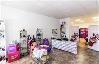 Eladó Szombathelyi üzlethelyiség utcafronton hirdetés (49719352)