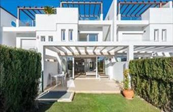 Eladó Spanyolországi sorház hirdetés (94753487)