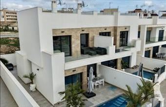 Eladó Spanyolországi ikerház hirdetés (24358475)