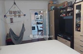 Eladó Debreceni panel lakás hirdetés (79785878)