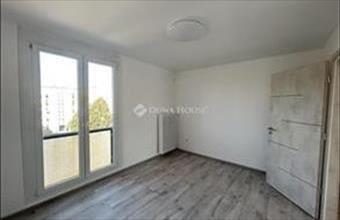 Eladó Pécsi panel lakás hirdetés (49373748)