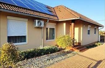 Eladó Sólyi családi ház hirdetés (77744957)